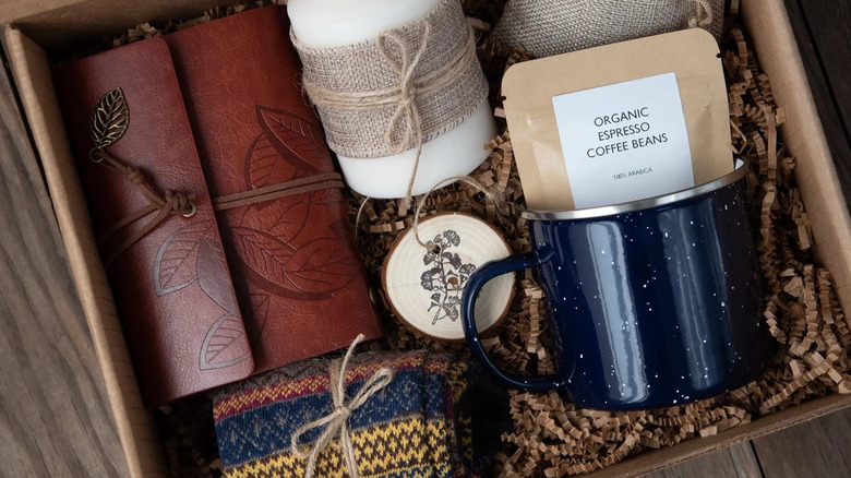 extra cozy Hygge box